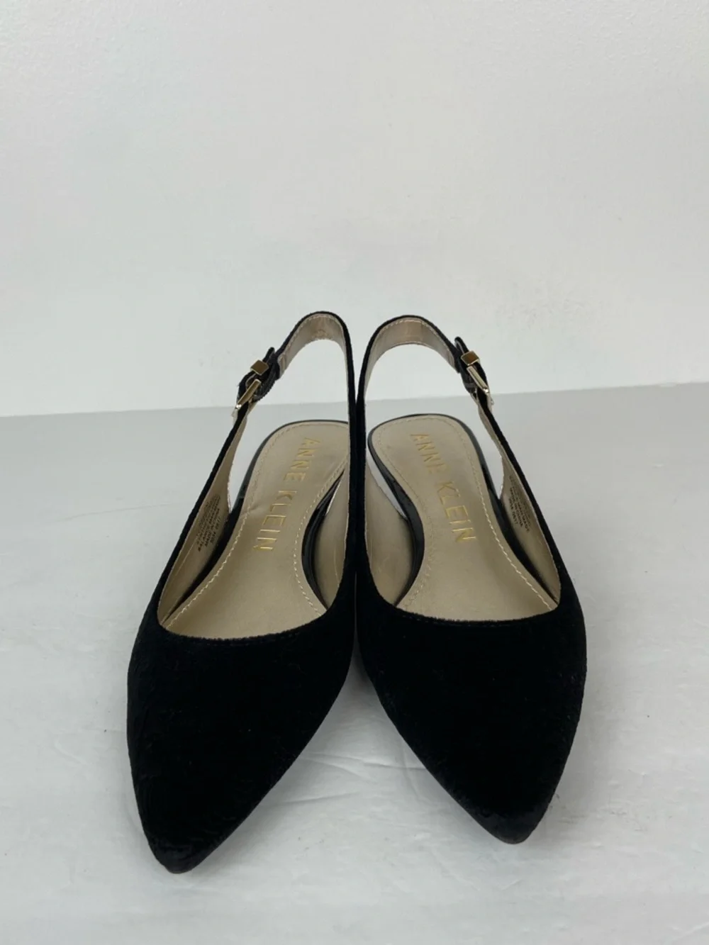 Anne Klein Expert Velvet Pump Shoes Size 7 M Black Sling Back Preppy Elegant - Picture 6 of 12